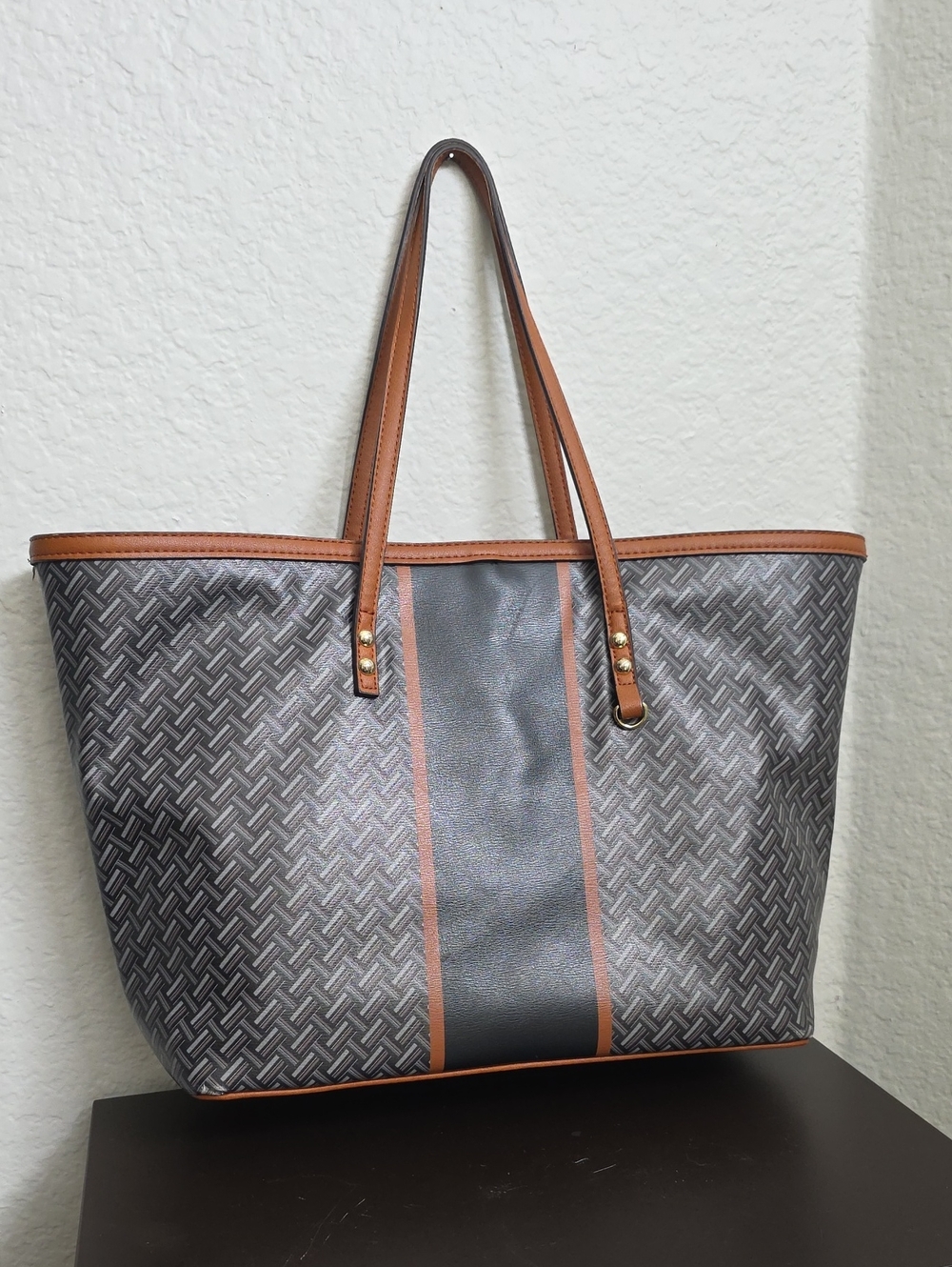 Gray and Tan Tote Bag with Patterned Exterior